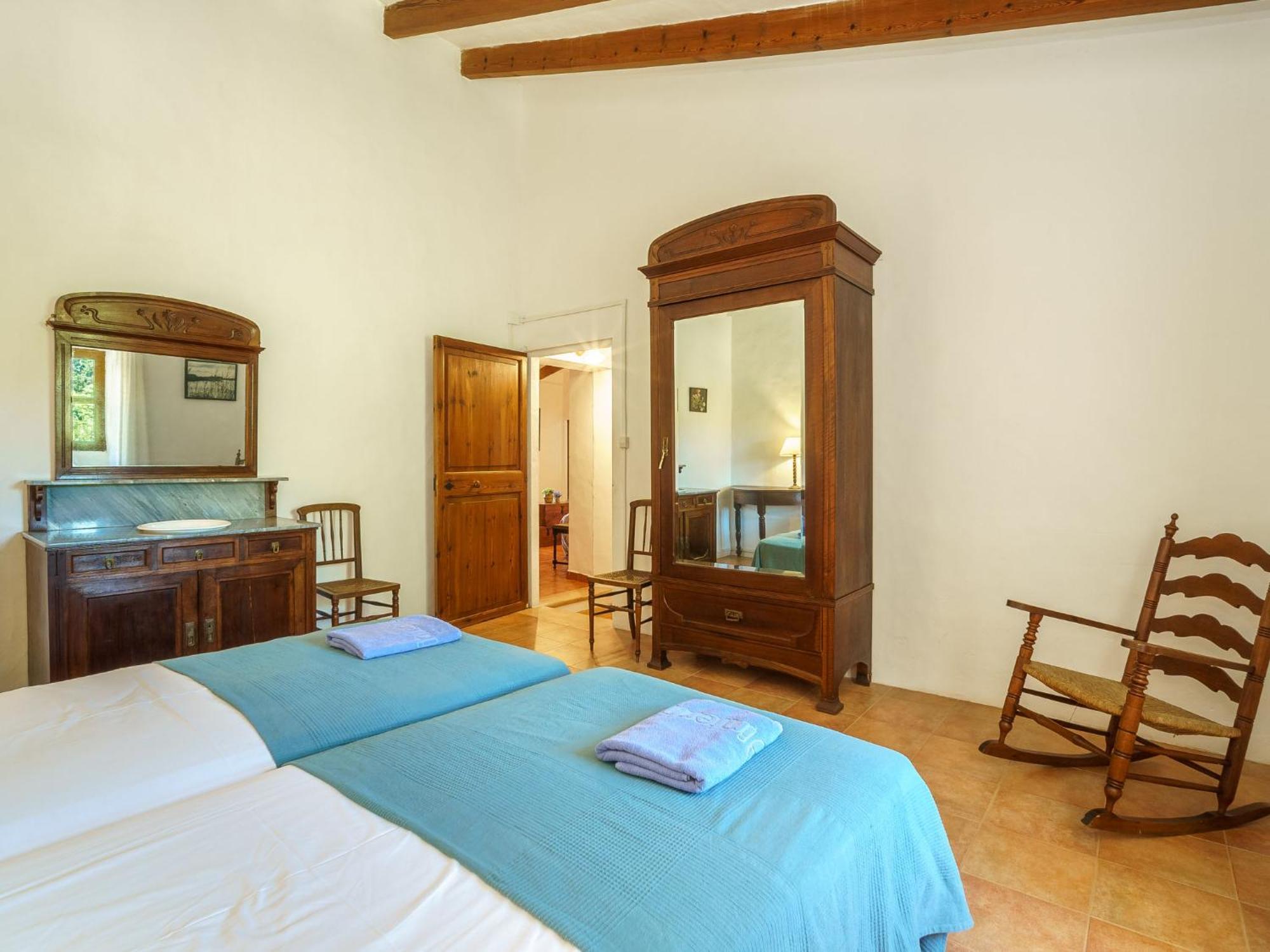 Cas Frare Esb100 By Interhome * Establiments